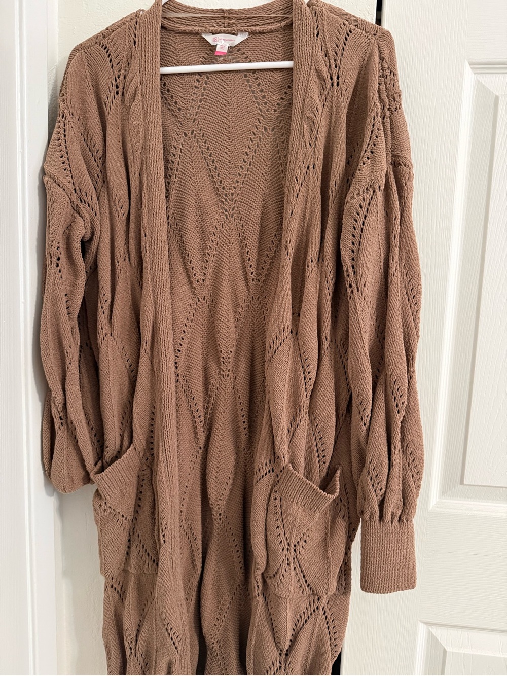 No Boundaries Open-Front Knit Cardigan in Mauve Brown
